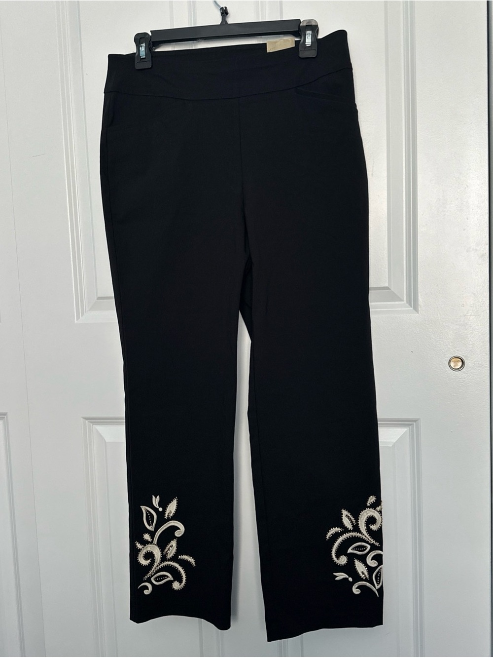 Chico’s Women’s Perfect Stretch Josie Straight Ankle Pants Black Size 1 US 8